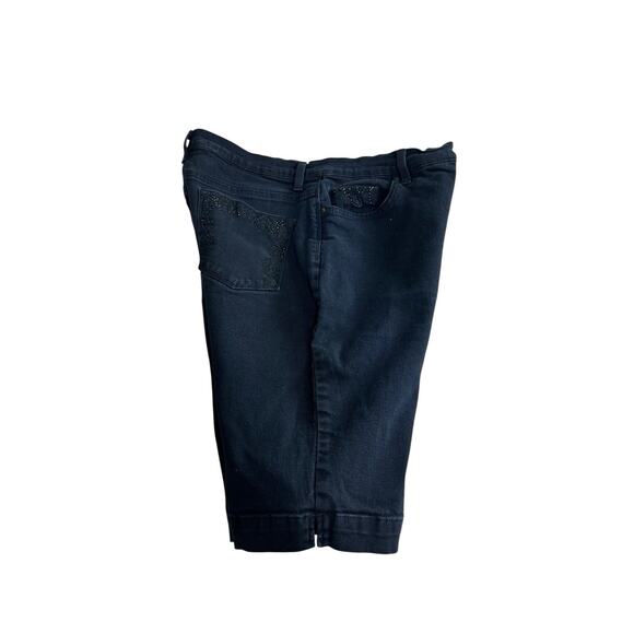 Gloria Vanderbilt Black Stretch All Around Slimming Effect Bermuda Shorts Sz 12 - Picture 6 of 6